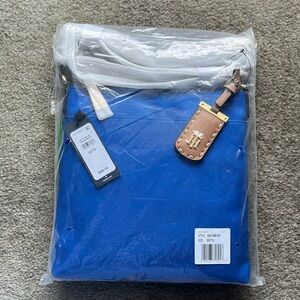 Tommy Hilfiger crossbody royal blue purse